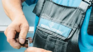 How Much Do Plumbers Charge to Replace a Water Heater Element in 2025